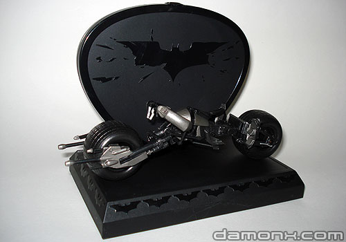Présentation et Photos The Dark Knight Bat-Pod Collector