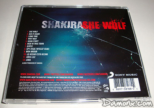 Album de Shakira - She Wolf