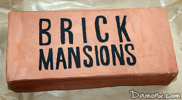 Buzz Kit de Brick Mansions
